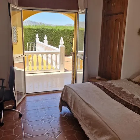 Angel Villa Málaga